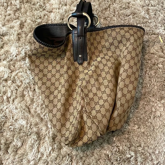 Gucci Bag - Picture 4 of 16